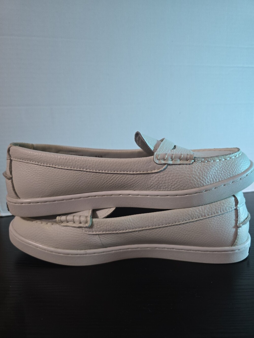 Cole Haan Nantucket White Pebbled Leather Penny Loafers Shoes Womens Size 9.5 B - Picture 8 of 9